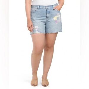 LEVIS | Plus Original Fresh As A Daisy Shorts Various Sizes Available